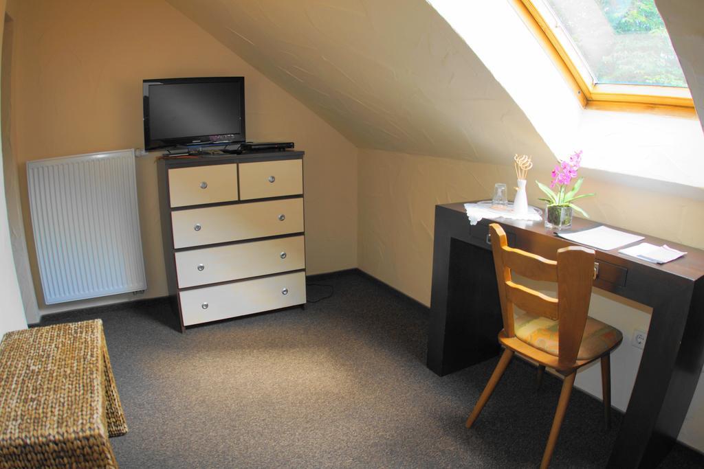 Waldhotel Bad Bibra Rum bild